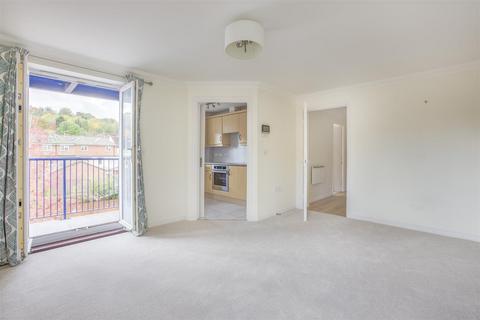 2 bedroom apartment for sale, West End Road, High Wycombe HP11