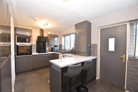 3 bedroom house for sale, Goldcraft Close, Heywood, Greater Manchester, OL10