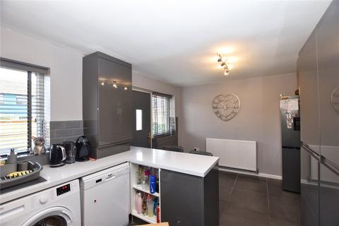 3 bedroom house for sale, Goldcraft Close, Heywood, Greater Manchester, OL10