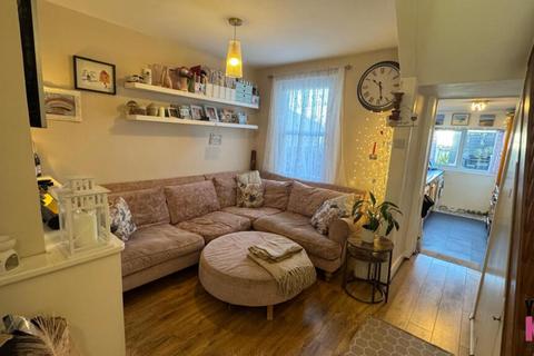 27 Sidney Street, Folkestone, CT19 6HG