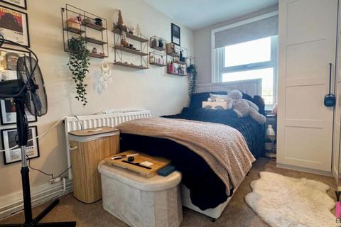 27 Sidney Street, Folkestone, CT19 6HG