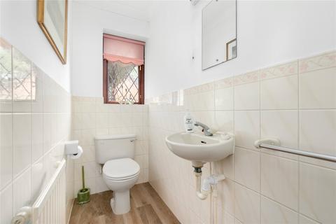 Oak Tree House Crouch Lane, Winkfield, Windsor, SL4 4TL