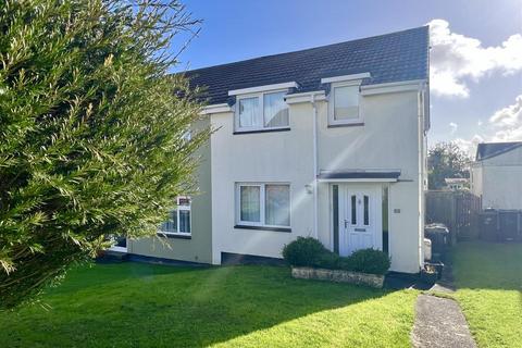 9 Manor Close, St Austell, PL25 4HH