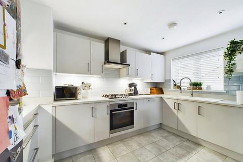3 Chime Dell, Whitwell, Hitchin, SG4 8BS