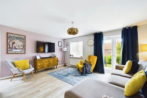 3 Chime Dell, Whitwell, Hitchin, SG4 8BS