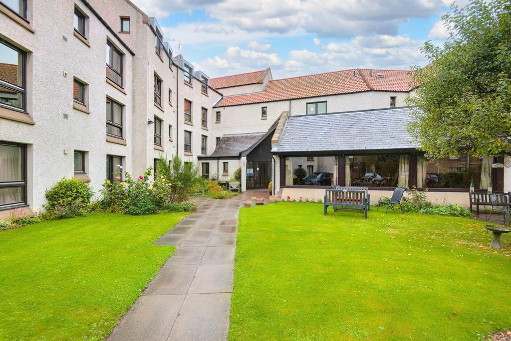 Argyle Court, St Andrews, KY16 1 bed flat for sale £170,000