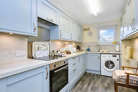 1 bedroom flat for sale, Argyle Court, St Andrews, KY16