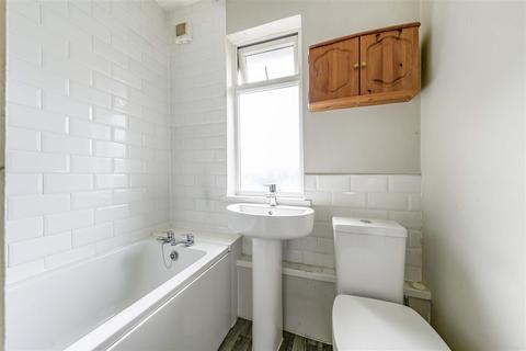 15 Lovell Road, Richmond, TW10 7LB