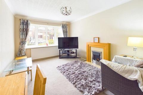 2 bedroom maisonette for sale, Westdale Lane, Nottingham NG4