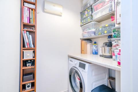 17 Heol Trothy, Caldicot, NP26 4RA