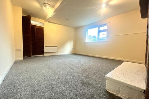 Studio to rent, 154 Junction Road, Andover, SP10