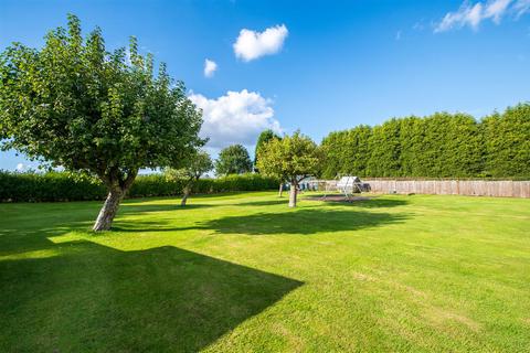 6 bedroom detached house for sale, Pheasant Run, Curslow Lane, Shenstone, Kidderminster