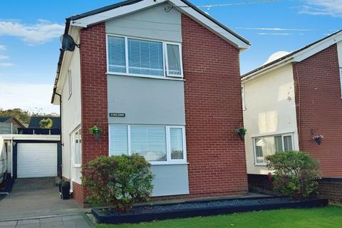 4 bedroom detached house for sale, 3 Dee View, Llanasa Road, Gronant, Flintshire LL19 9TL