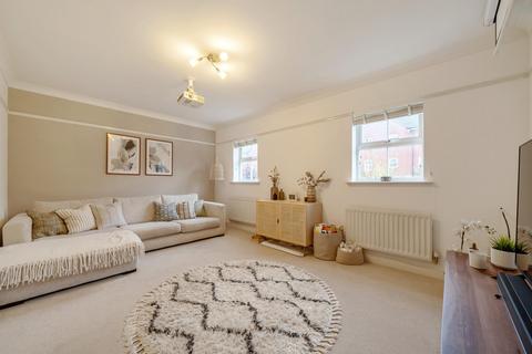 21 Charnley Drive, Leeds, LS7 4ST