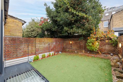 4 bedroom maisonette for sale, Racton Road, Fulham, London