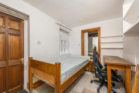 7a Baptist Gardens, London, NW5 4ET