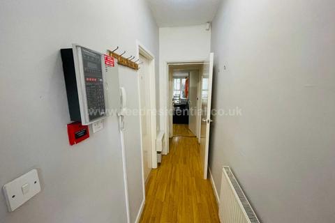 6 bedroom house to rent, Frederick Grove, Lenton