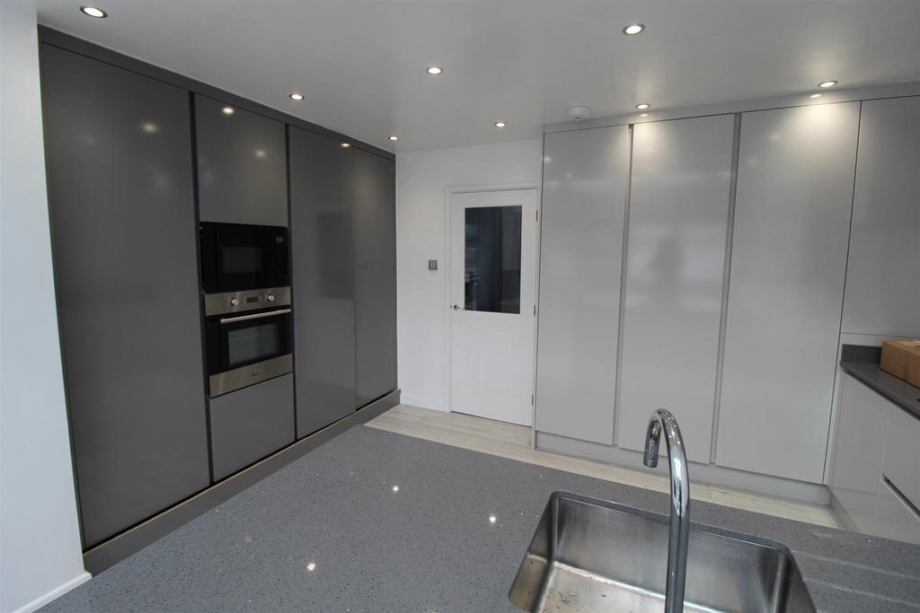 Kitchen diner