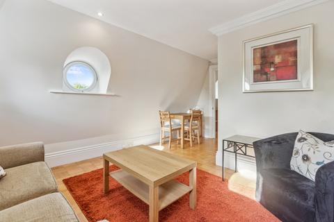 1 bedroom flat for sale, Observatory Gardens, London