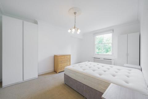 3 bedroom flat for sale, Goldhurst Terrace, South Hampstead, London