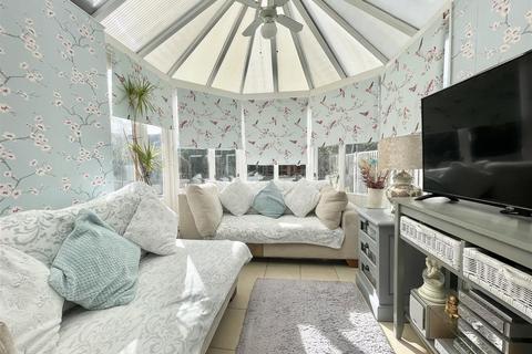 3 bedroom semi-detached house for sale, Wigston Lane, Aylestone LE2