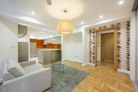 2 bedroom flat for sale, Montagu Court, 27-29 Montagu Square, Marylebone, London