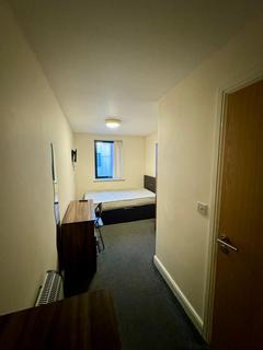 1 bedroom in a house share to rent, Henry Street, Liverpool L1