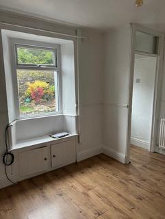 2 bedroom cottage to rent, Cavendish Street,