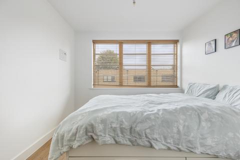 2 bedroom flat to rent, Mildmay Avenue, Islington, London