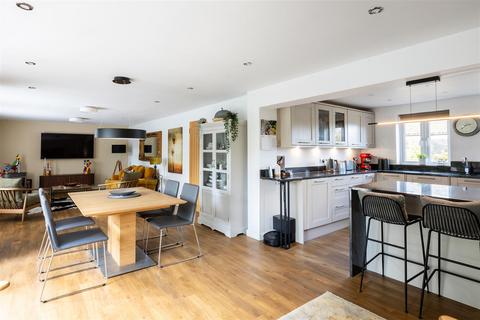 4 bedroom semi-detached house for sale, Whitemans Green, Cuckfield