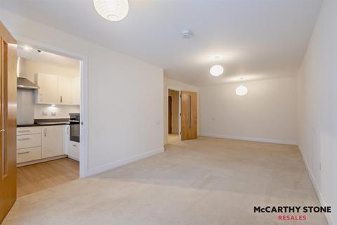 1 bedroom apartment for sale, Monument Place, Endless Street, Salisbury, SP1 3GE