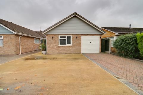 2 bedroom semi-detached bungalow for sale, MILTON ROAD, COWPLAIN