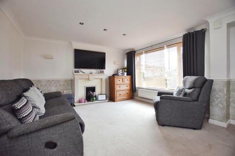 16 Belland Drive, Bristol, BS14 0EQ