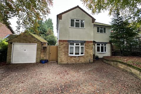 5 bedroom detached house for sale, Church Road, Chavey Down SL5