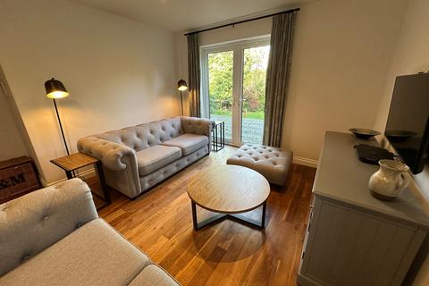 9 Church Road, Chavey Down, Ascot, SL5 8RR