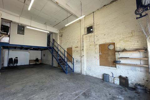 Industrial unit to rent, Unit 1, Whieldon Industrial Estate, Stoke-on-Trent, ST4 4JP