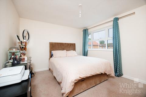 6 Buccaneer Close, Woodley, Reading, RG5 4XP