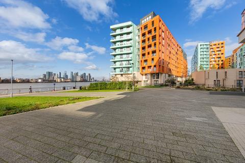 1 bedroom apartment for sale, Gordian Apartments, Cable Walk London SE10