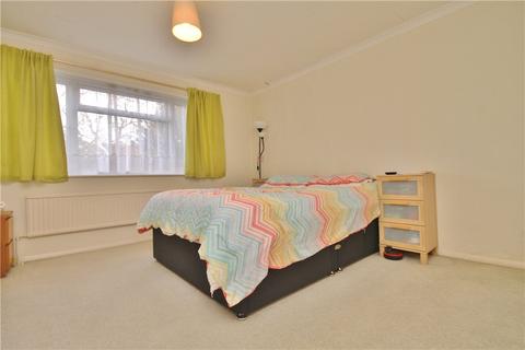 2 bedroom apartment to rent, Fordbridge Road, Ashford, Surrey, TW15