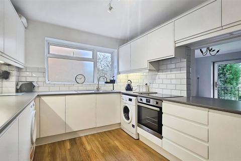 2 bedroom apartment to rent, Fordbridge Road, Ashford, Surrey, TW15