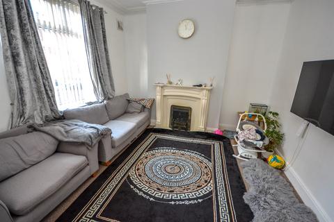 2 bedroom end of terrace house for sale, Canterbury Street, South Shields