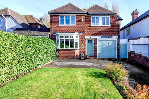 4 bedroom detached house for sale, Lichfield Road, Rushall