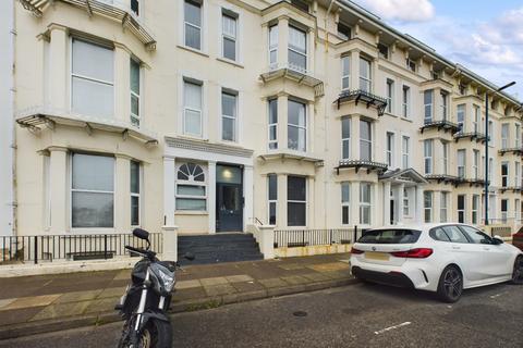 2 bedroom flat to rent, 14-15 South Parade, Southsea PO5