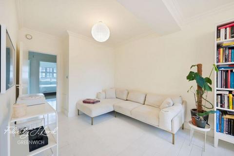 2 bedroom flat for sale, Blackheath Road, London, SE10 8DA