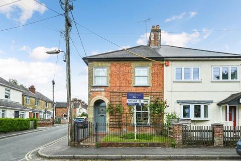 3 bedroom semi-detached house for sale, Bow Street, Alton GU34