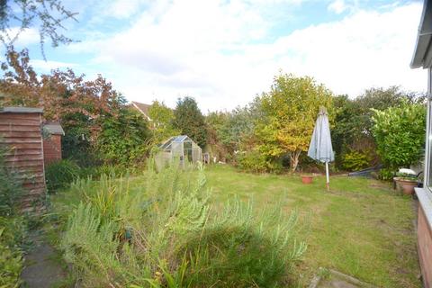 2 bedroom detached bungalow for sale, Westward Road, Malvern