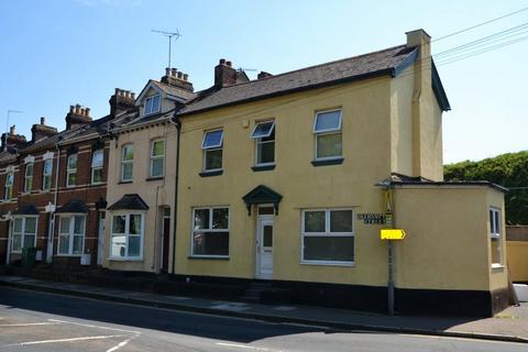 4 bedroom house to rent, Okehampton Street, Exeter EX4