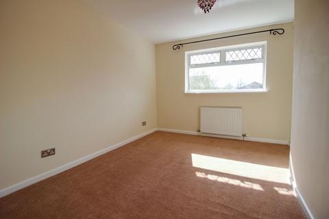 2 bedroom end of terrace house to rent, Colbourne Street, Swindon SN1