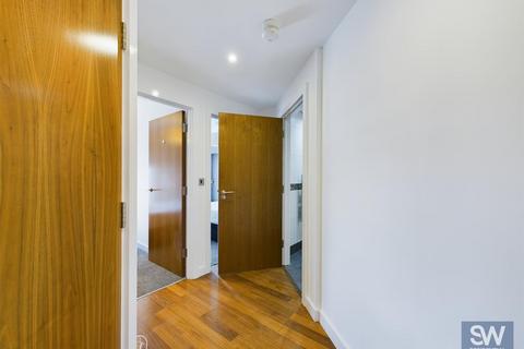 2 bedroom apartment to rent, The Skyline, St. Peters Street, Leeds