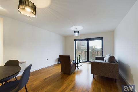 2 bedroom apartment to rent, The Skyline, St. Peters Street, Leeds